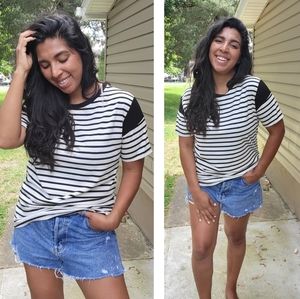 WHITE BLACK BOLD STRIPE TOP SMALL 8 10 12